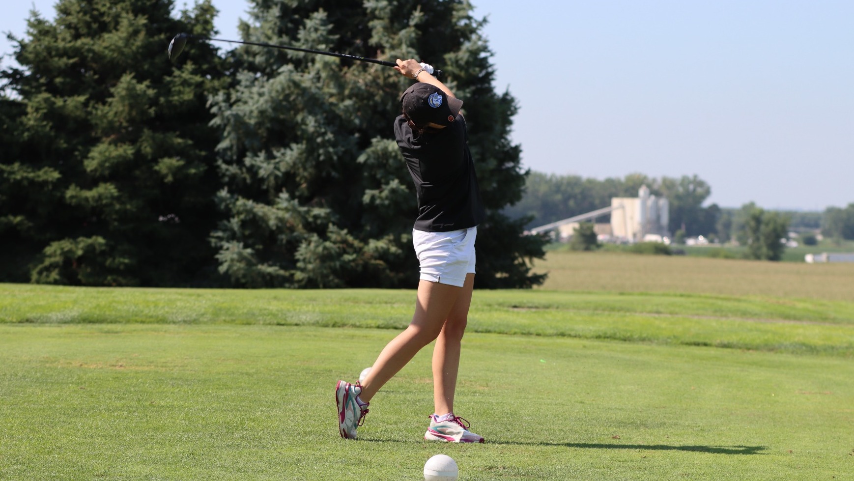 Lucy Carter Practice shots