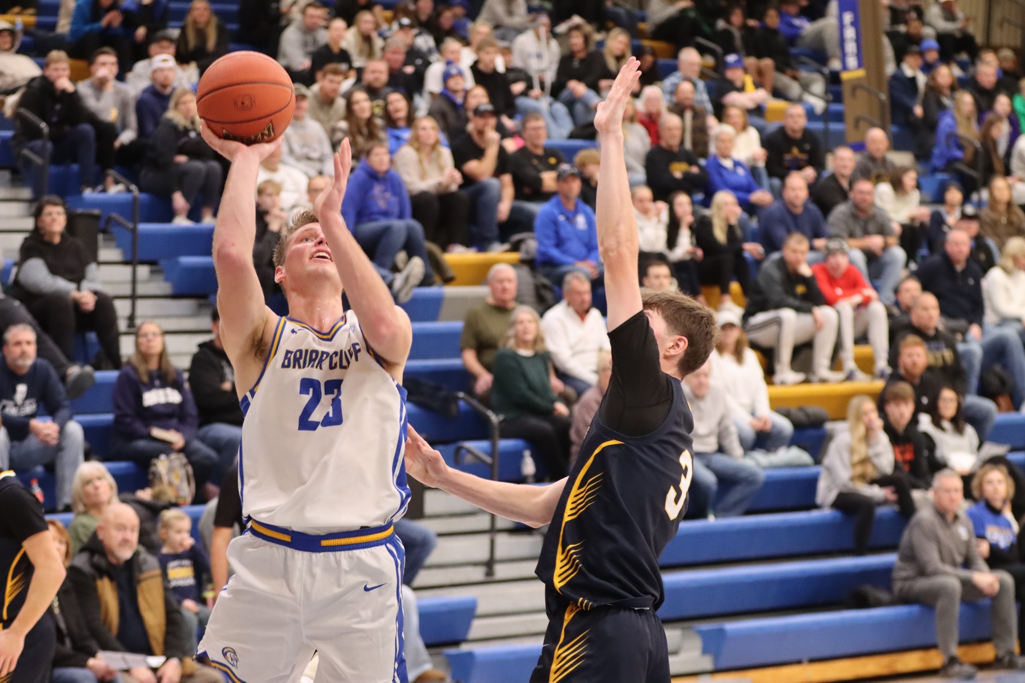 Blake Sindelar vs Mount Marty