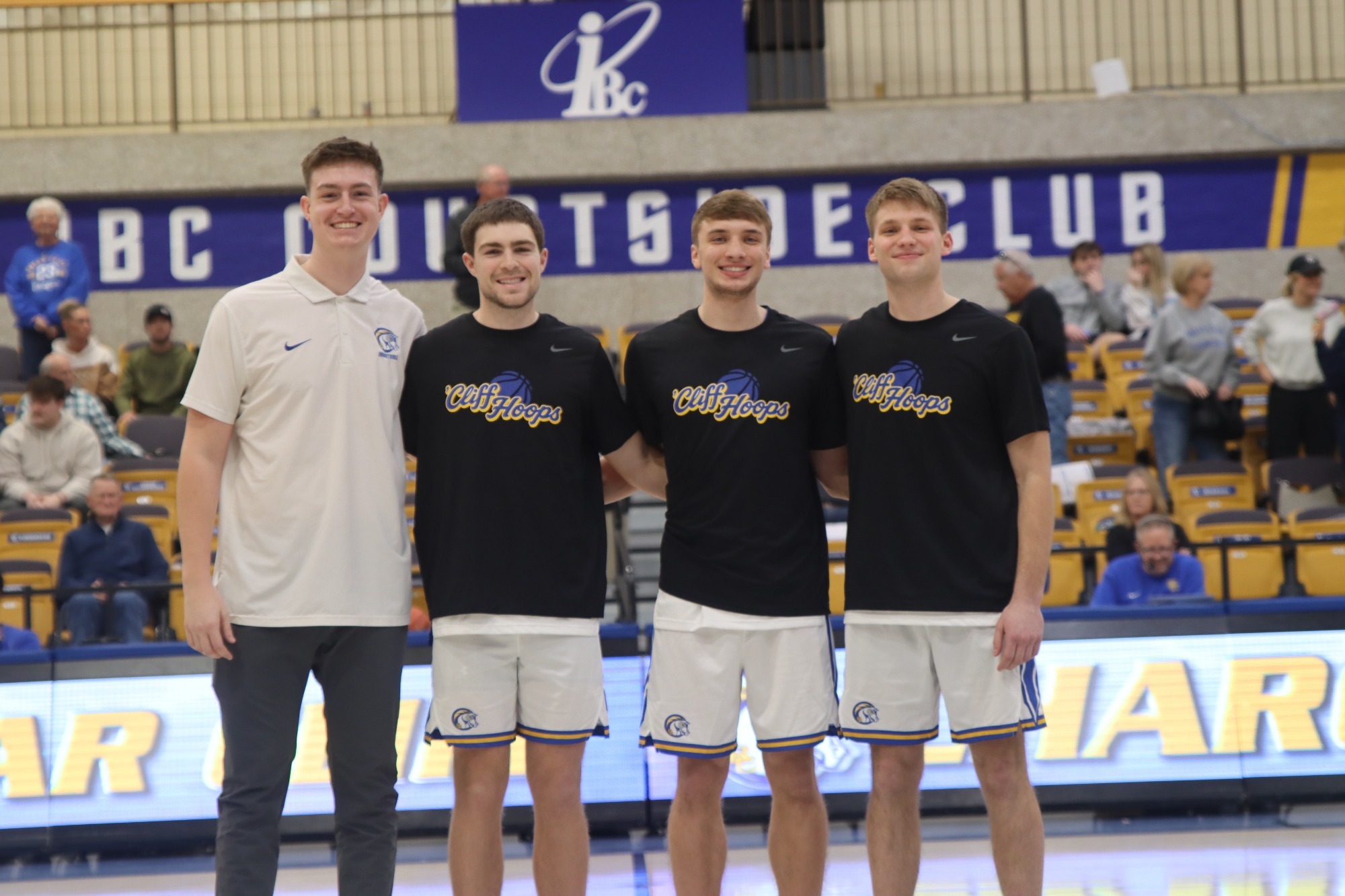 Men's basketball seniors