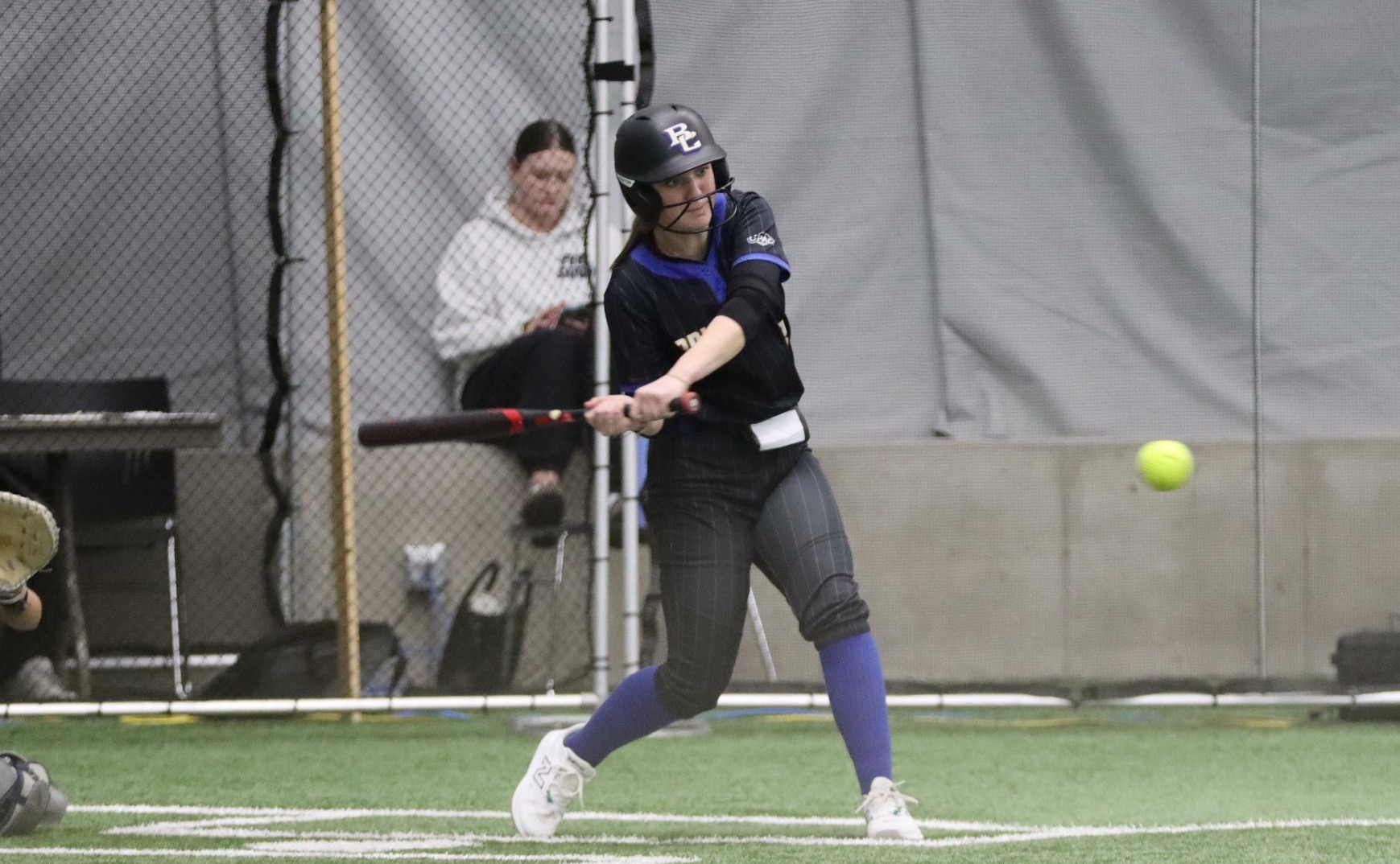 softball vs Dak State