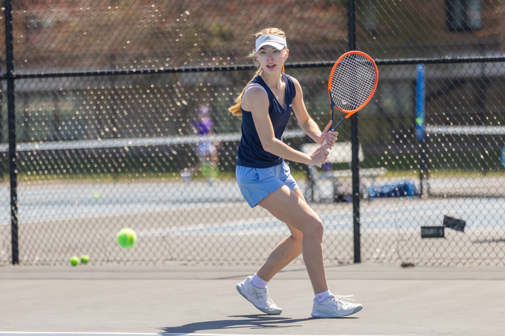 Lanie Brant vs Albion