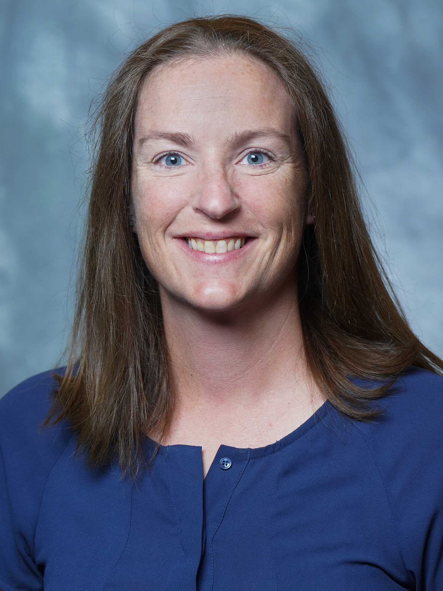 Softball HC Laura Matthews_headshot2022
