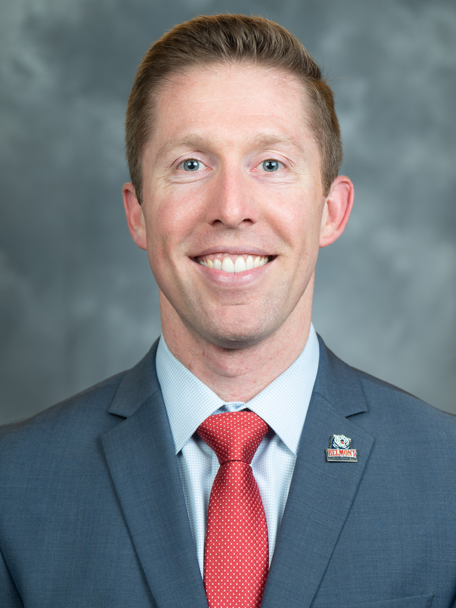 Tyler_Holloway_headshot2022