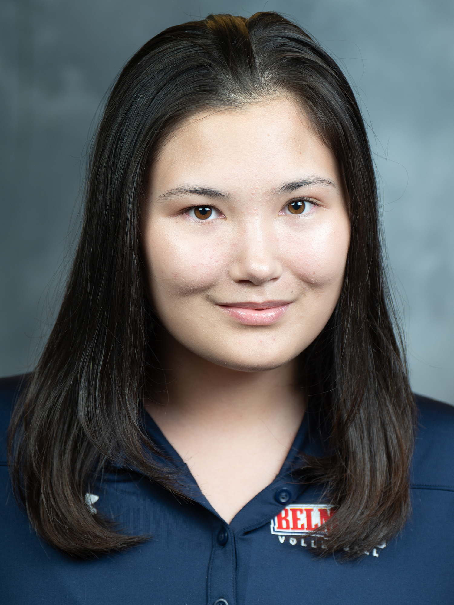 Hannah_Deweese_headshot2022