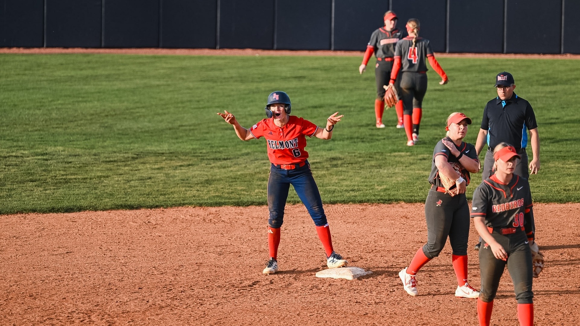 Bruins walk off in nine innings Friday, clinch series with eight-inning win Saturday 