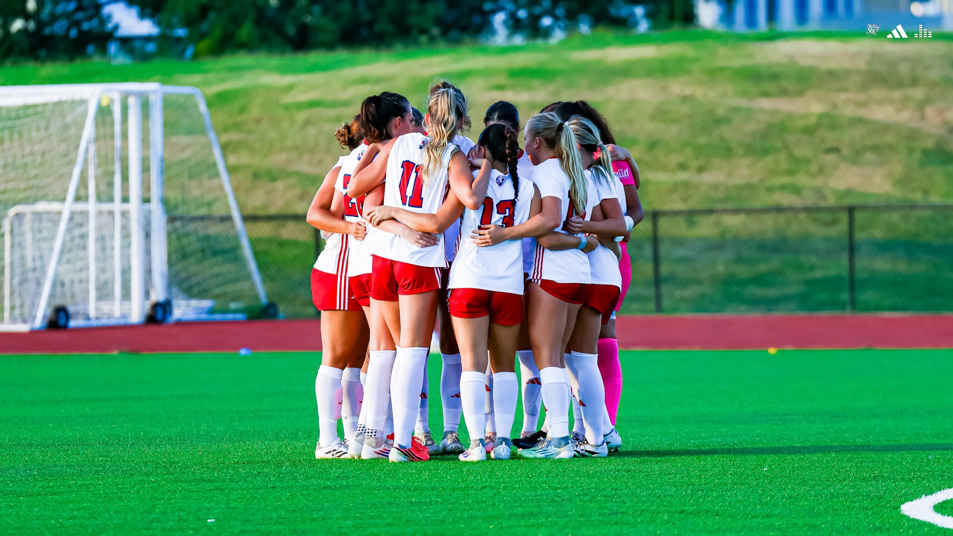 Vs Marshall huddle