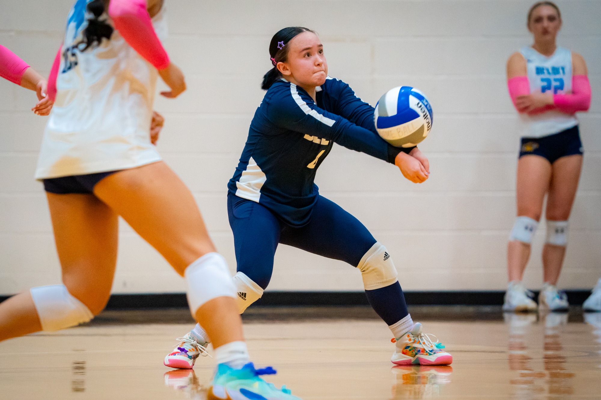 Beloit College volleyball competes against Lake Forest College Beloit, Wis., Tuesday, Oct. 6, 2026. Photo by Kayla Wolf for Beloit College