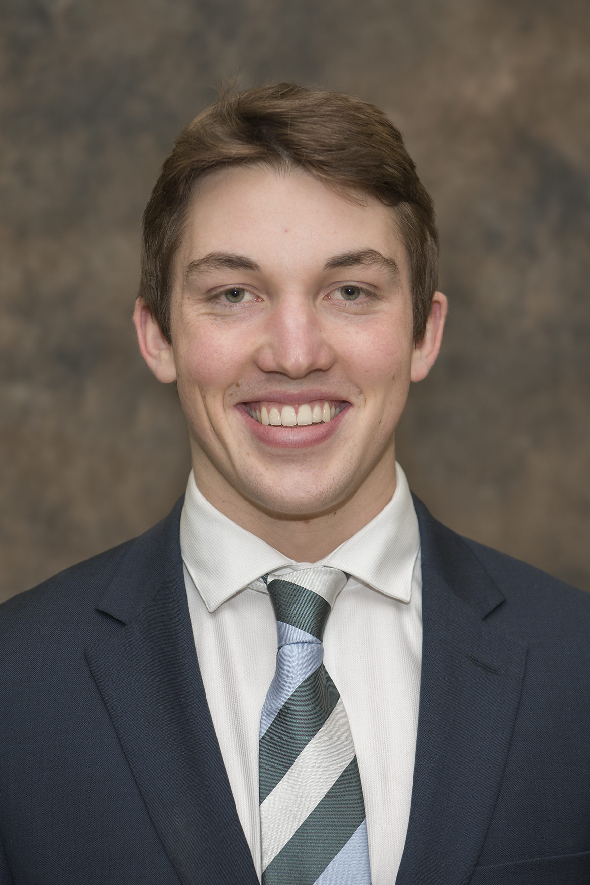18BSUHockey_Logan_Davis.jpg