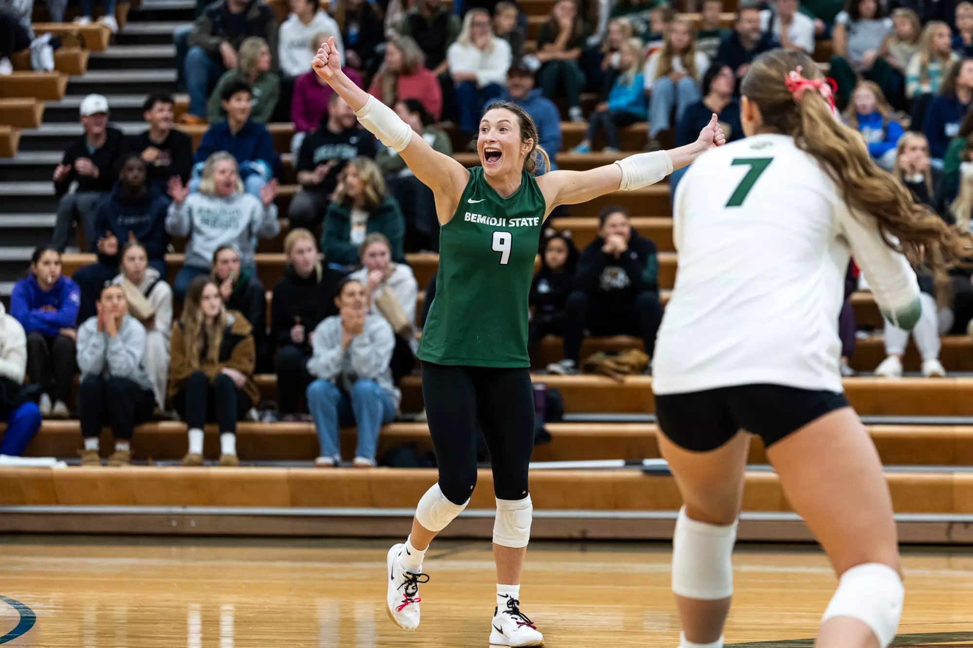 Kylie Struble (9) - Volleyball - BSU Beavers vs. UMD Bulldogs - BSU Gymnasium - Bemidji, MN - Tuesday, October 21, 2025 | Brent Cizek