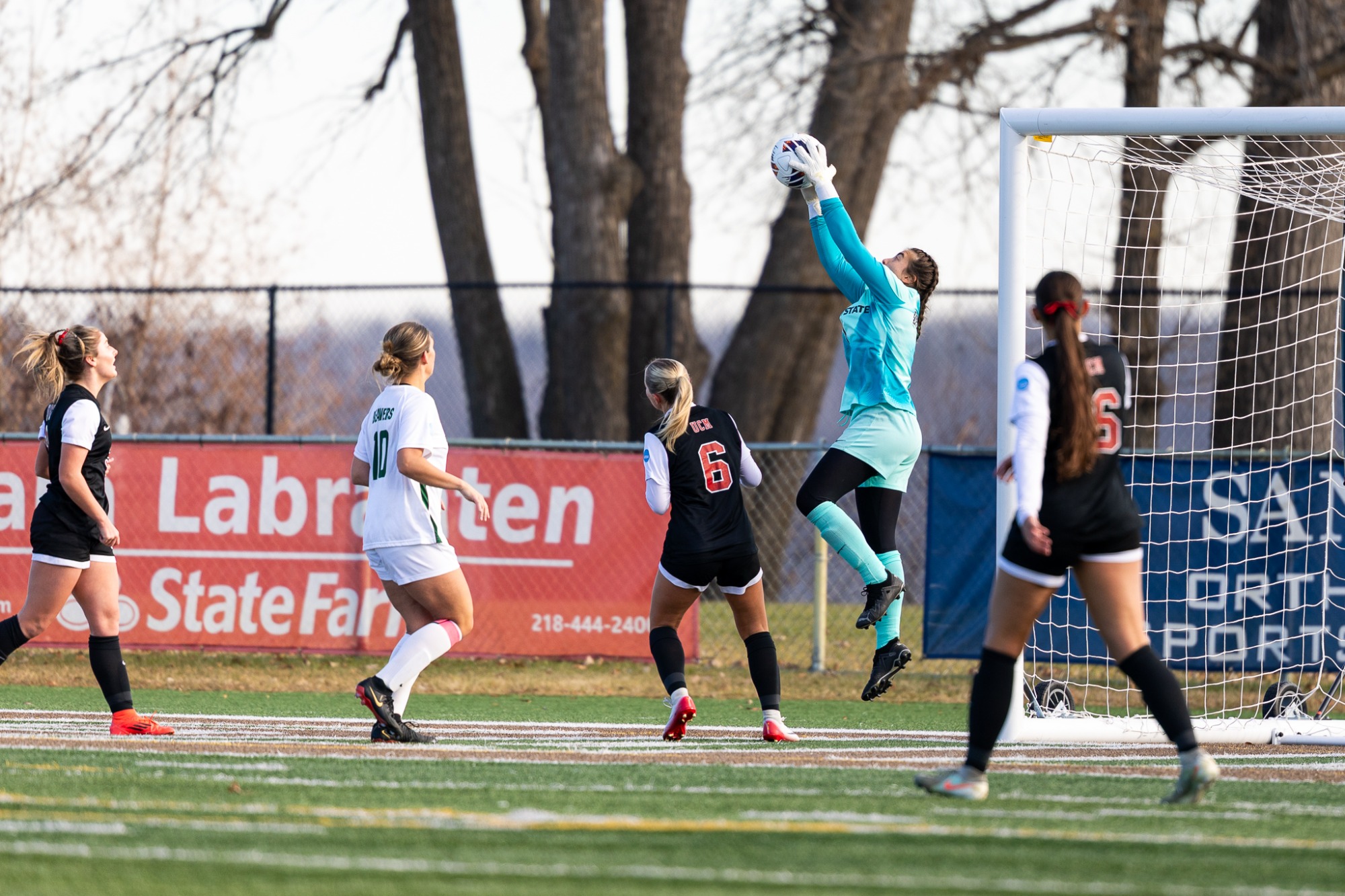 Sonia Alfieri (1) - Women's Soccer - BSU Beavers vs. UCM Jennies - NCAA DII Central Regional Second Round - Chet Anderson Stadium - Bemidji, MN - Friday, November 21, 2025 | Brent Cizek