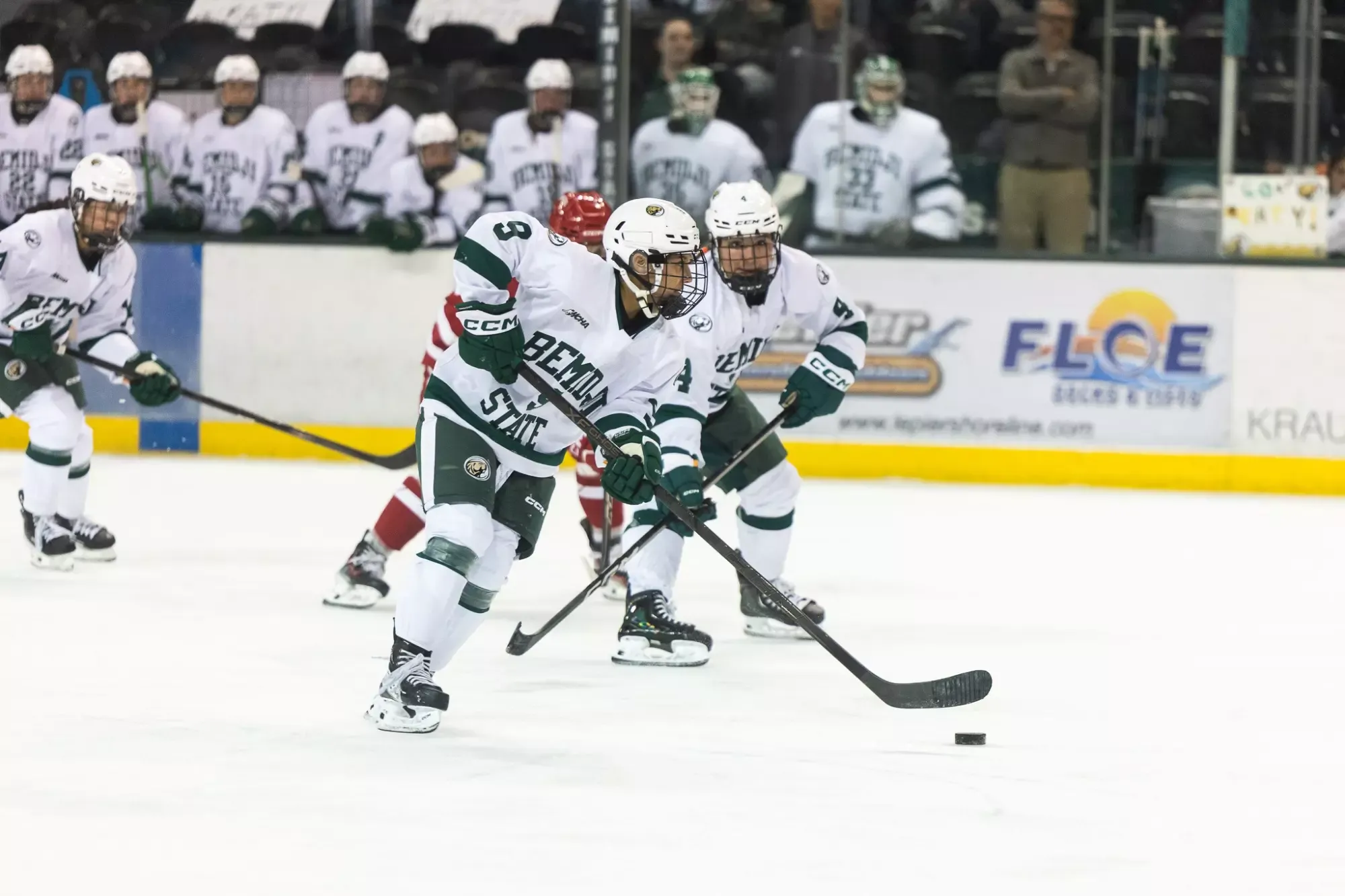 Isa Goettl (9) - Women's Hockey - BSU Beavers vs. UW Badgers - The Sanford Center - Bemidji, MN - Friday, September 26, 2025 | Brent Cizek