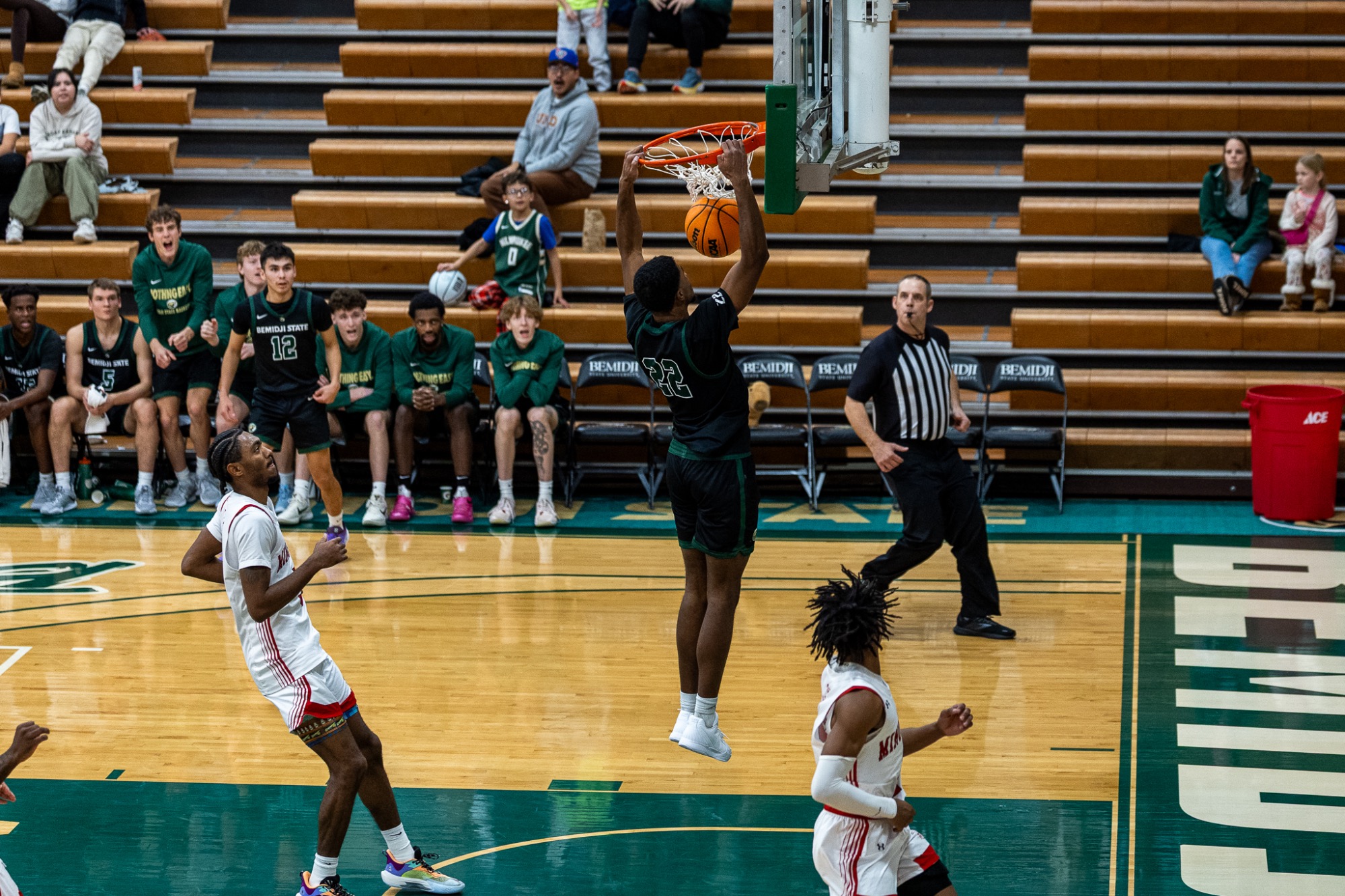 Henry Shannon III (22) - Men's Basketball - BSU Beavers vs. MSU Beavers - BSU Gymnasium - Bemidji, MN - Saturday, December 20, 2025 | Brent Cizek