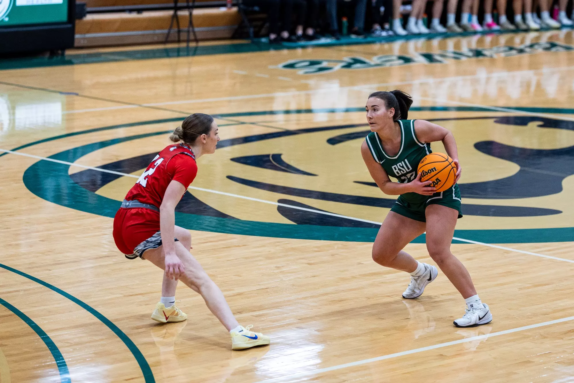 Tieryn Plasch (10) - Women's Basketball - BSU Beavers vs. MSU Beavers - BSU Gymnasium - Bemidji, MN - Saturday, December 20, 2025 | Brent Cizek