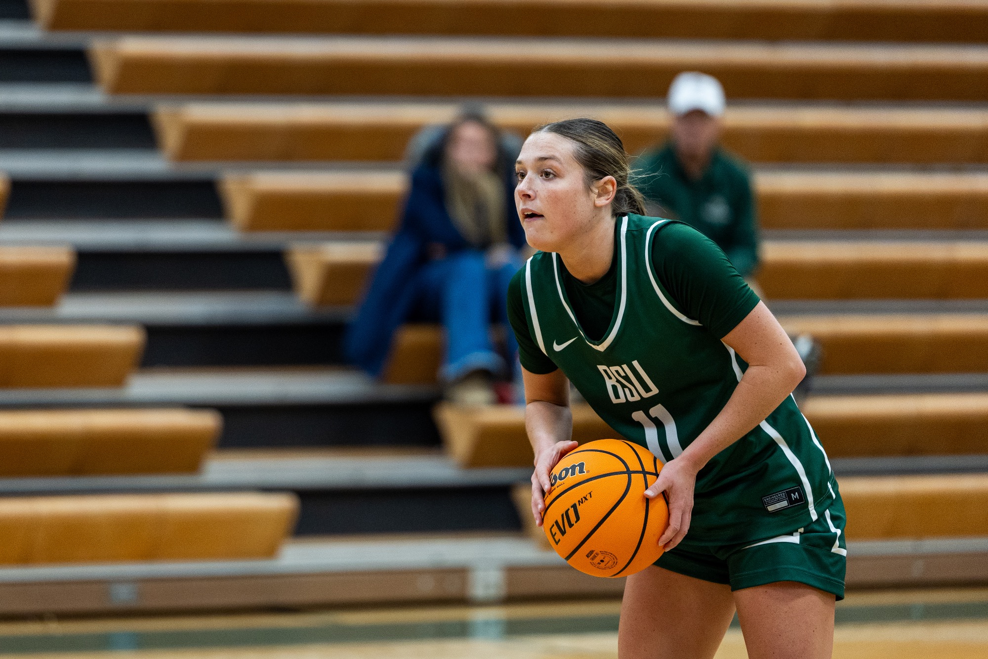 Evyn Eppinga (11) - Women's Basketball - BSU Beavers vs. MSU Beavers - BSU Gymnasium - Bemidji, MN - Saturday, December 20, 2025 | Brent Cizek