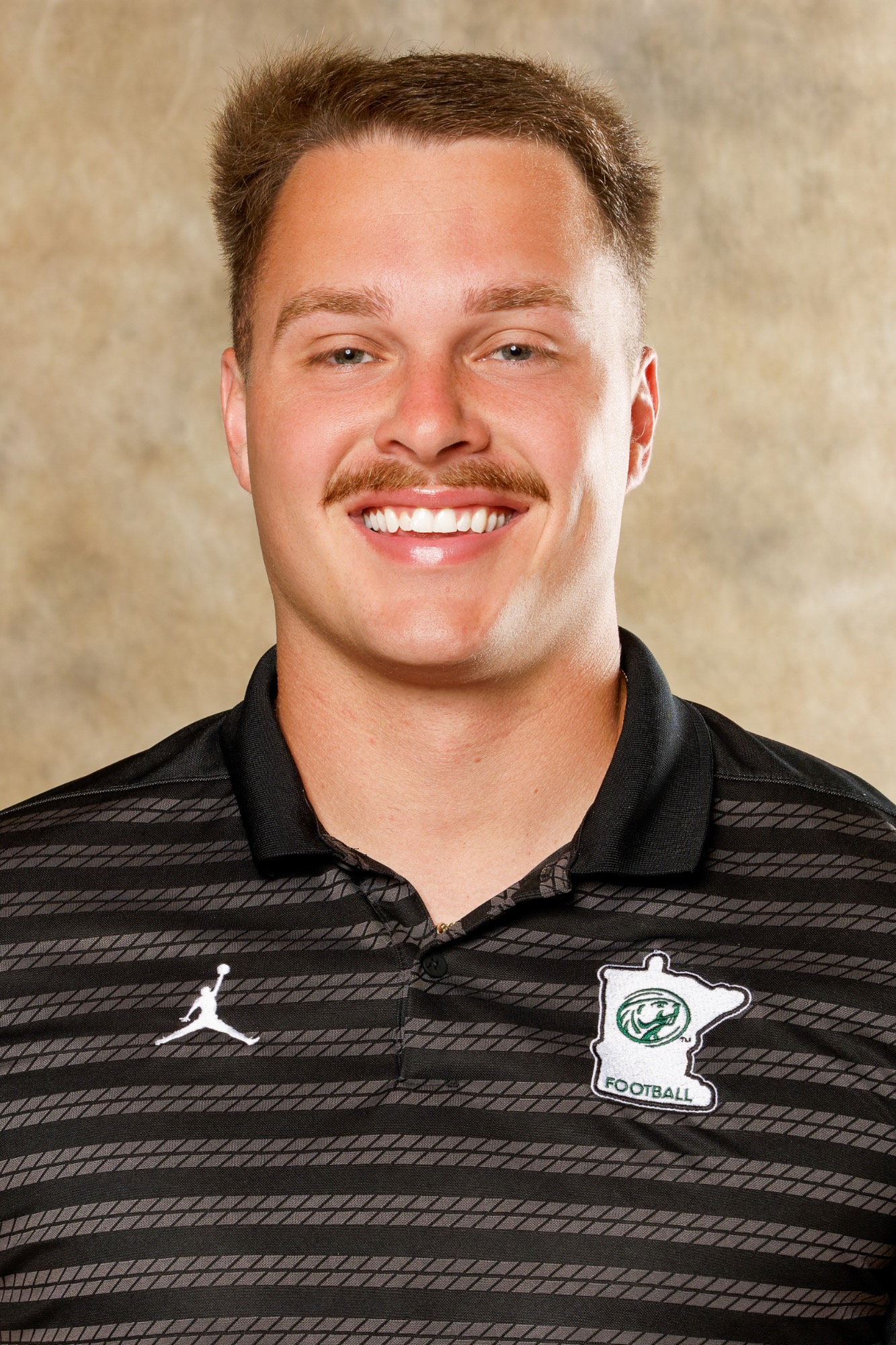 Trevor Munson Headshot