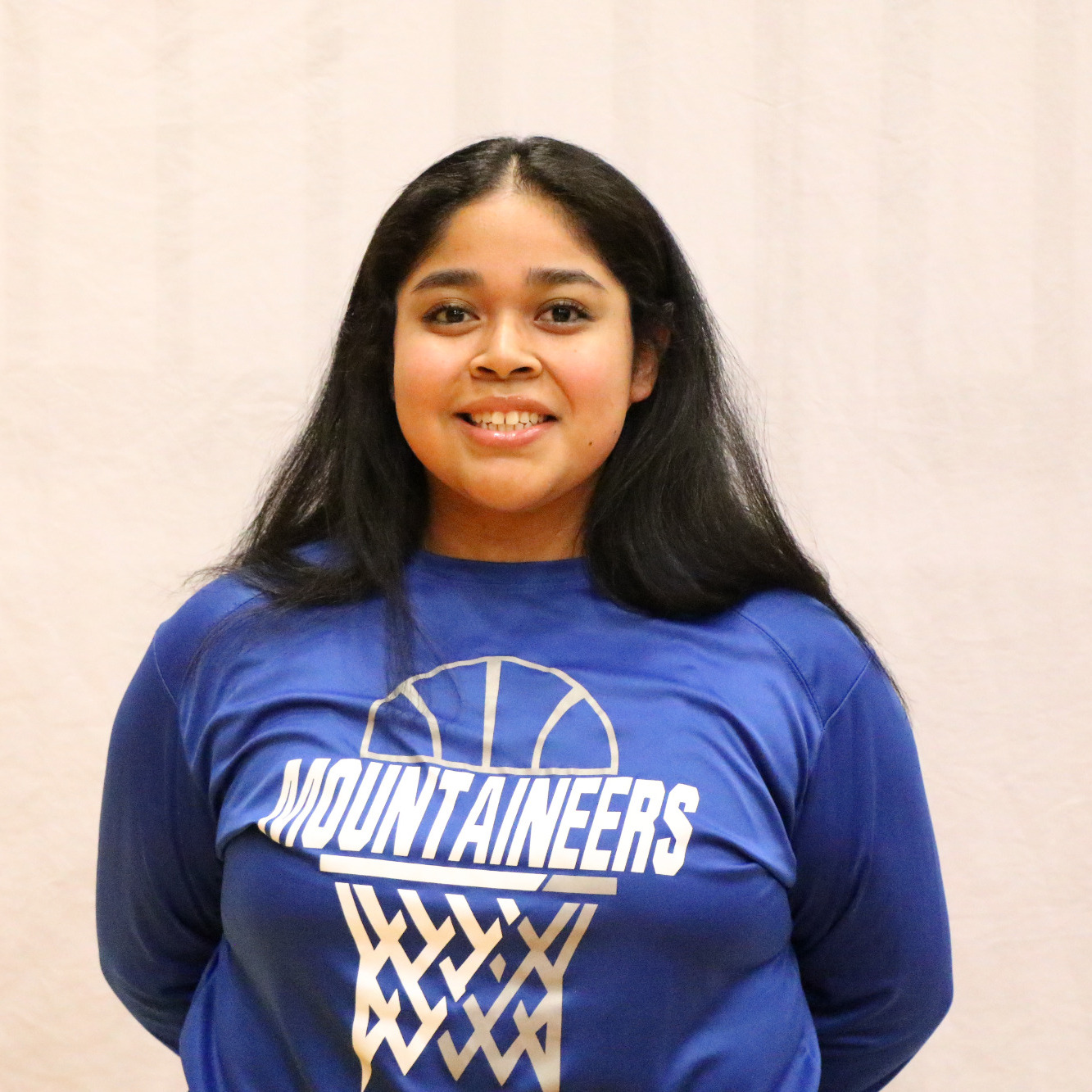 Janet Mendozza Headshot