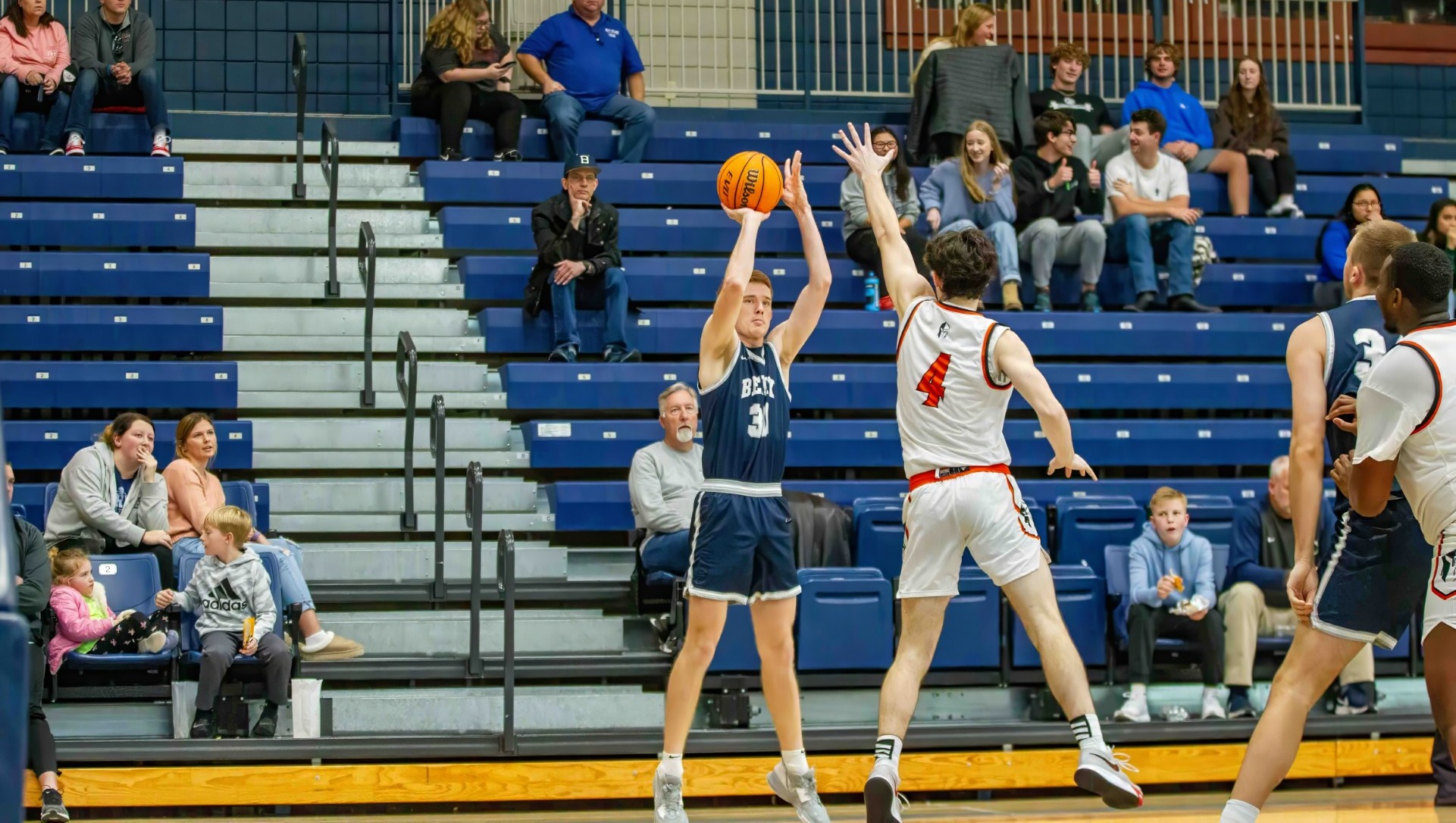 Men's Basketball Takes SAA Matchup Over BSC Berry College