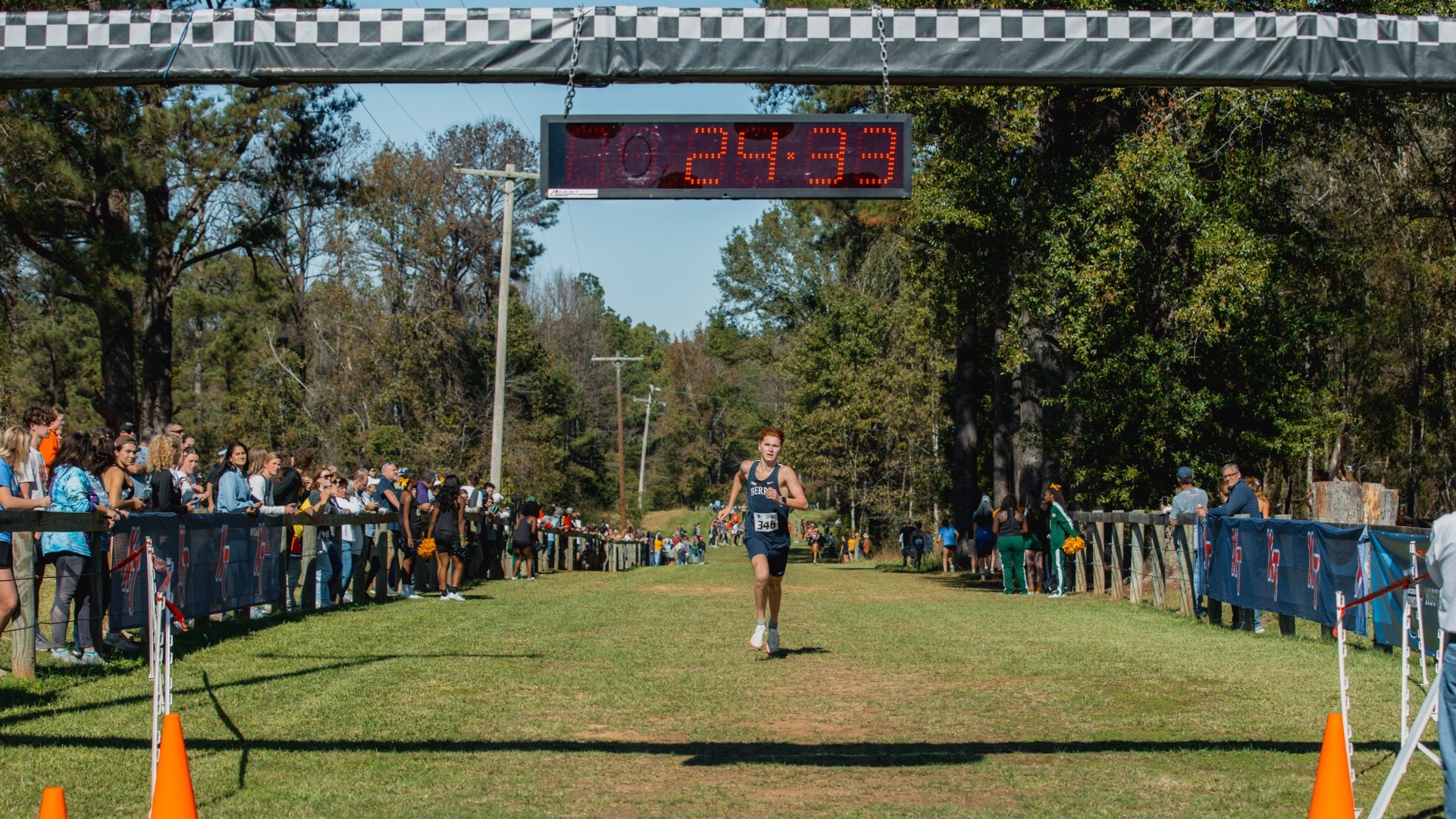 Four Punch Their Ticket to the NCAA DIII Cross Country Championships