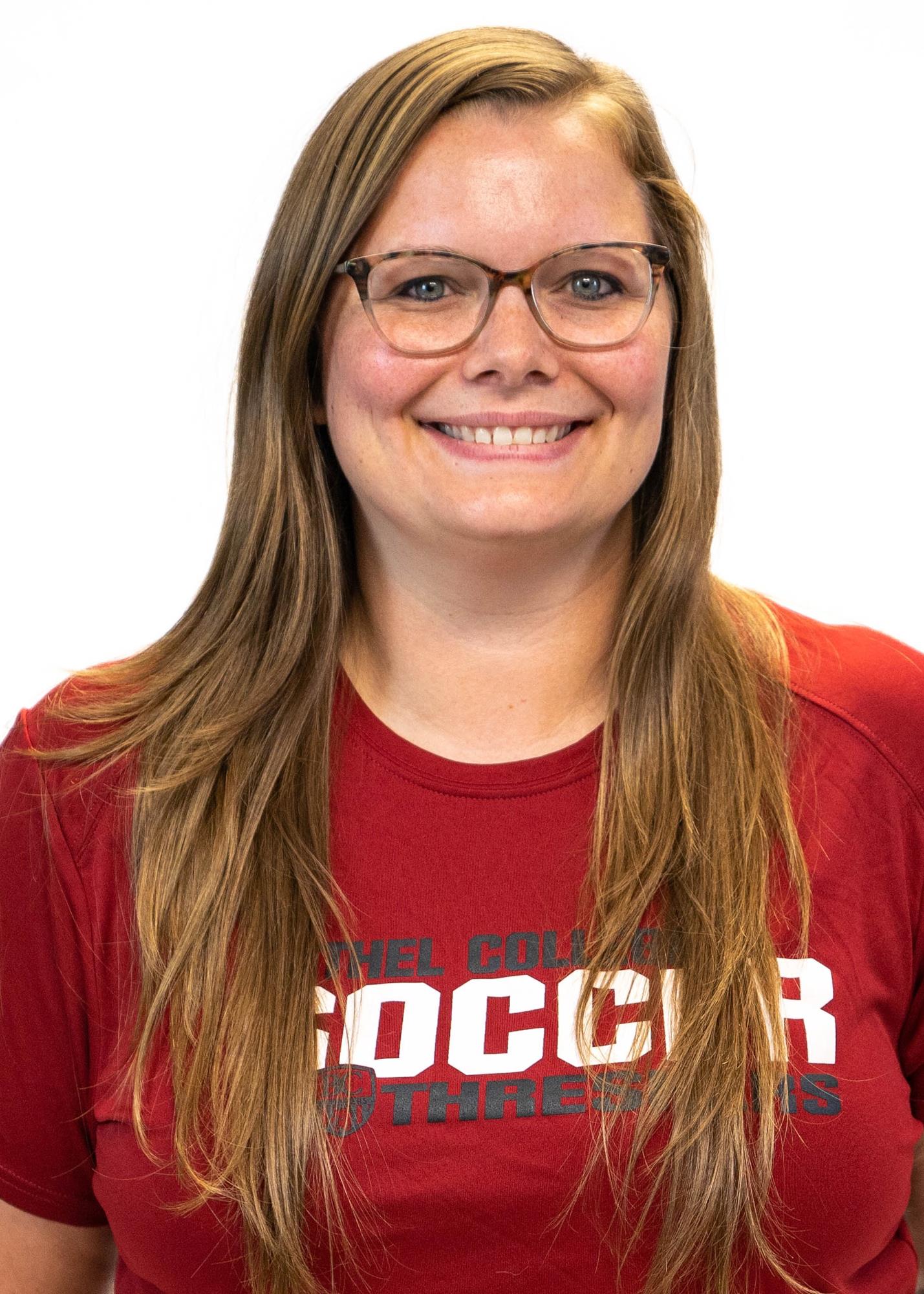 Lindsey Foth