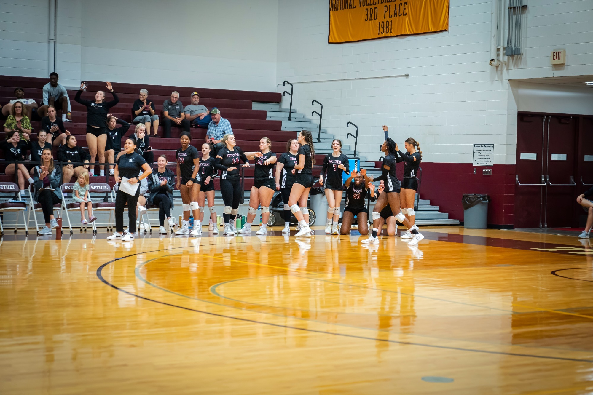 Volleyball wins eleventh straight with sweep of Southwestern Bethel