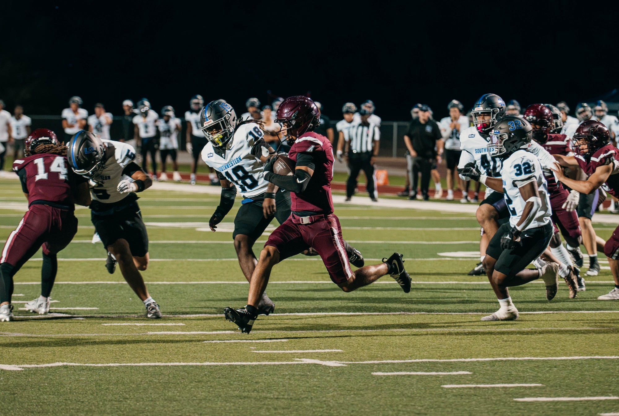 Jonathan Guy record setting 98 yard kickoff return