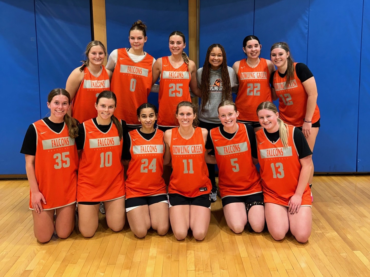 BGSU Women's Club Basketball group photo