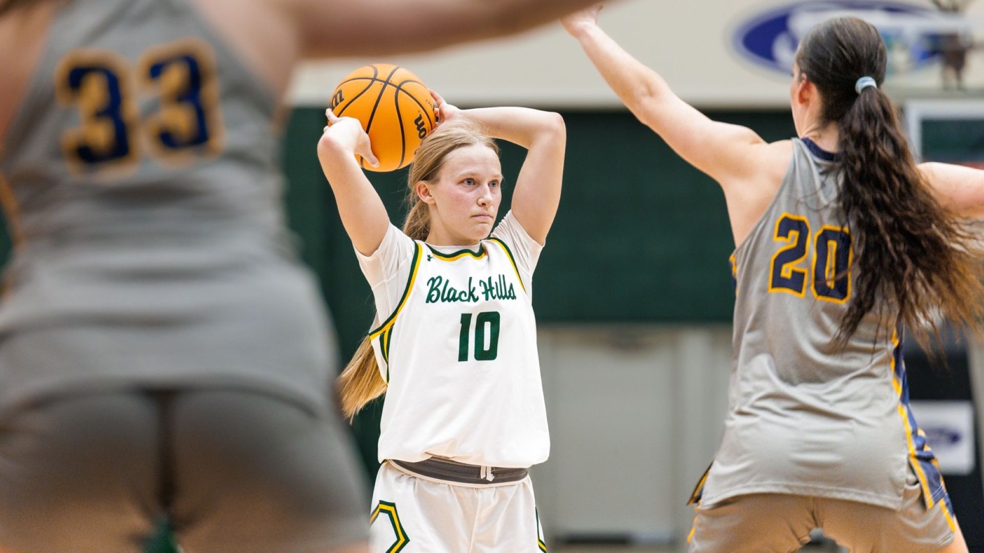 Bradie Schlabs versus Regis