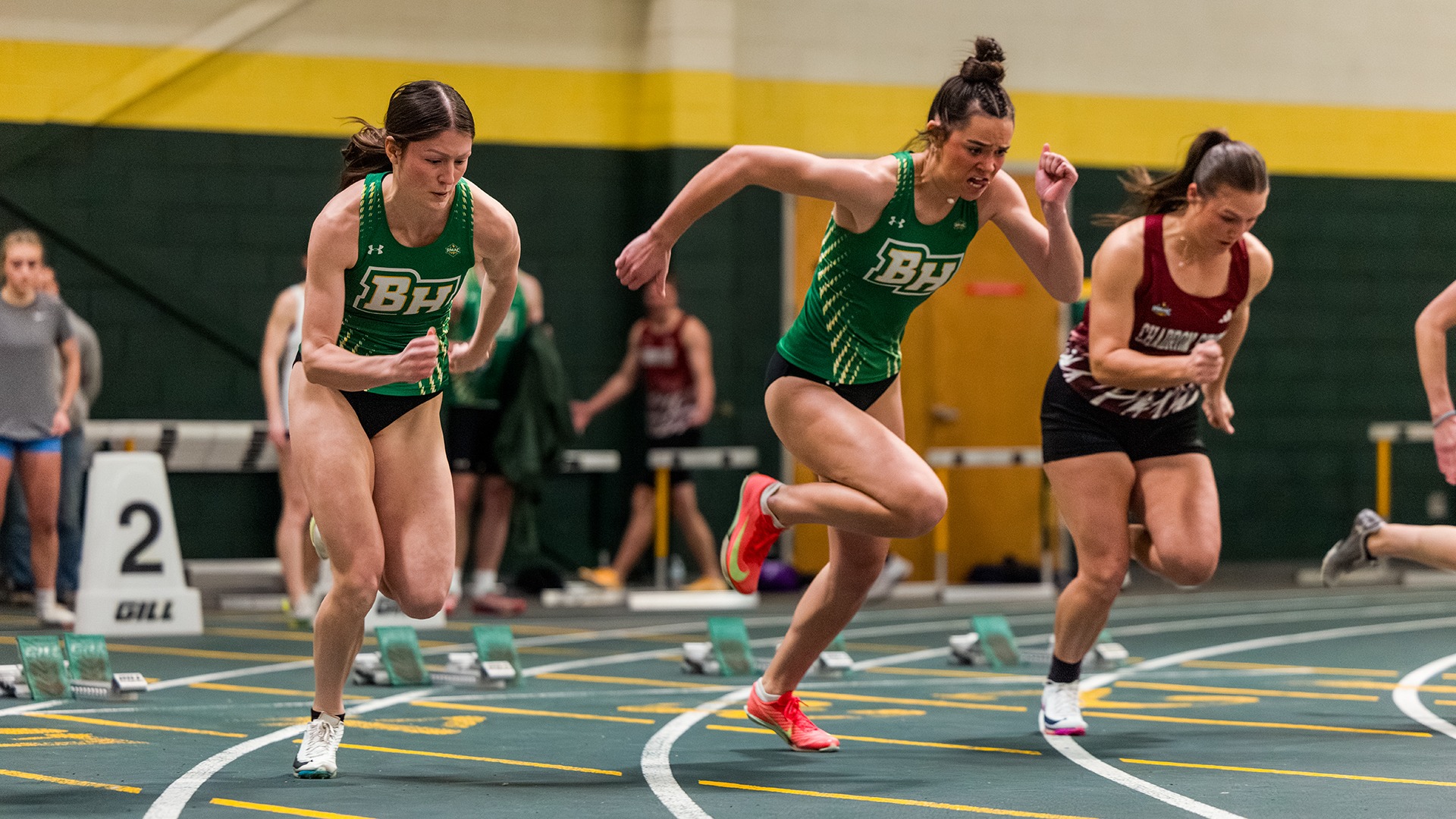 Saraya Afrank and Avery Marler at the 2026 Dave Little Alumni Mile
