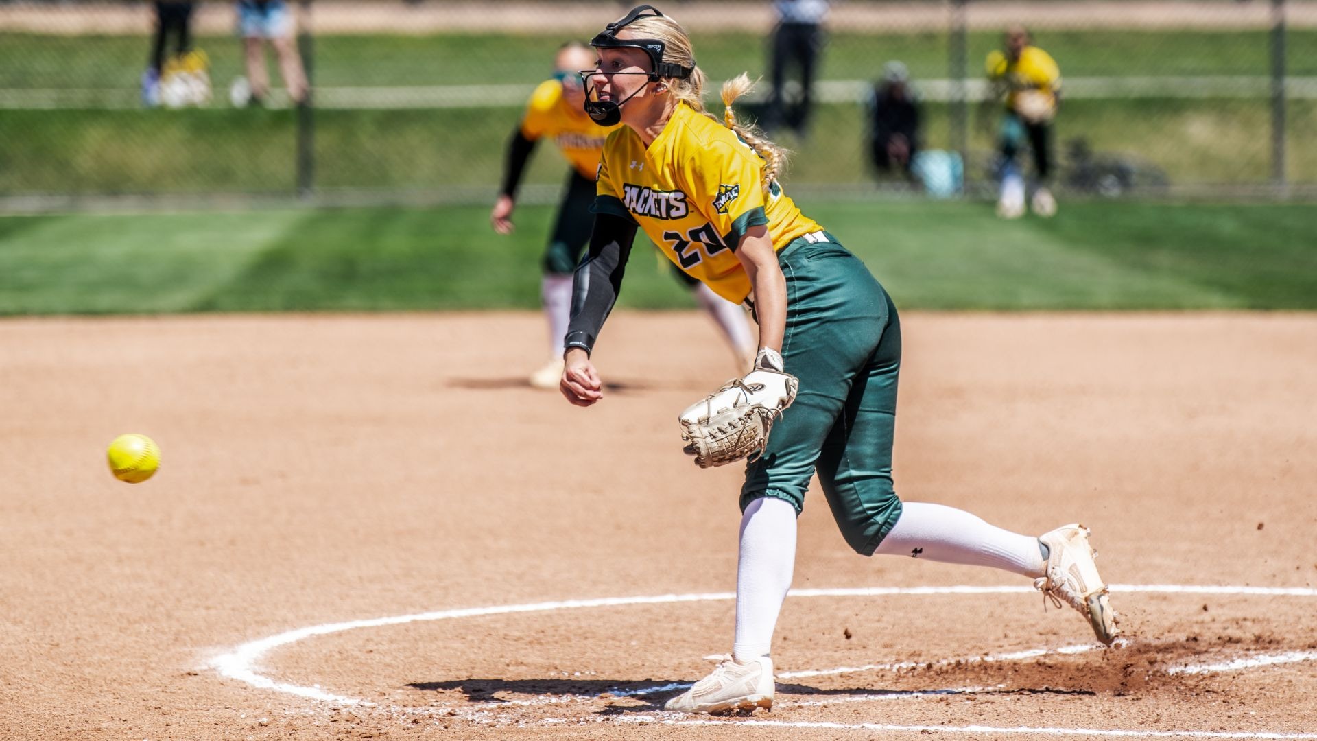 Kaitlyn Geschwill at CMU