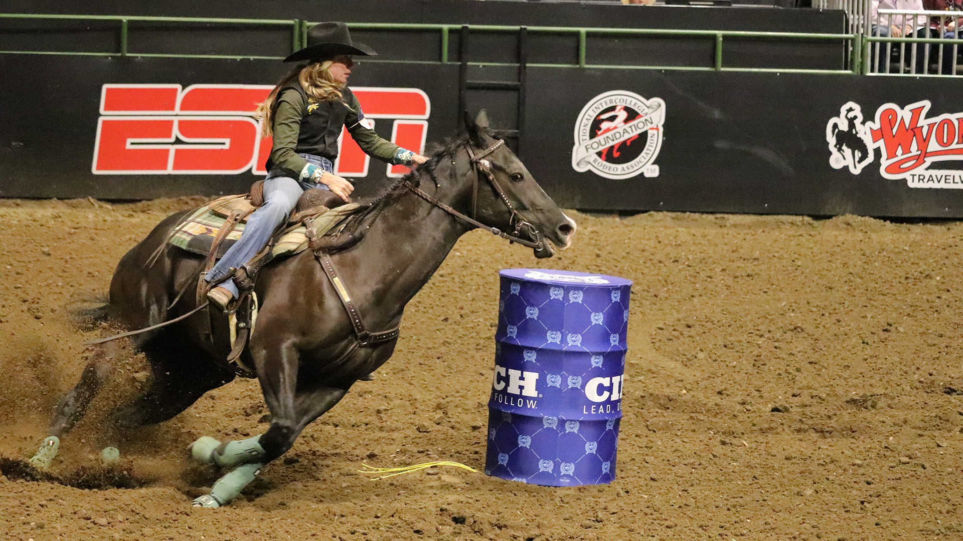 Sierra Steele competes in barrel racing at the 2026 CNFR