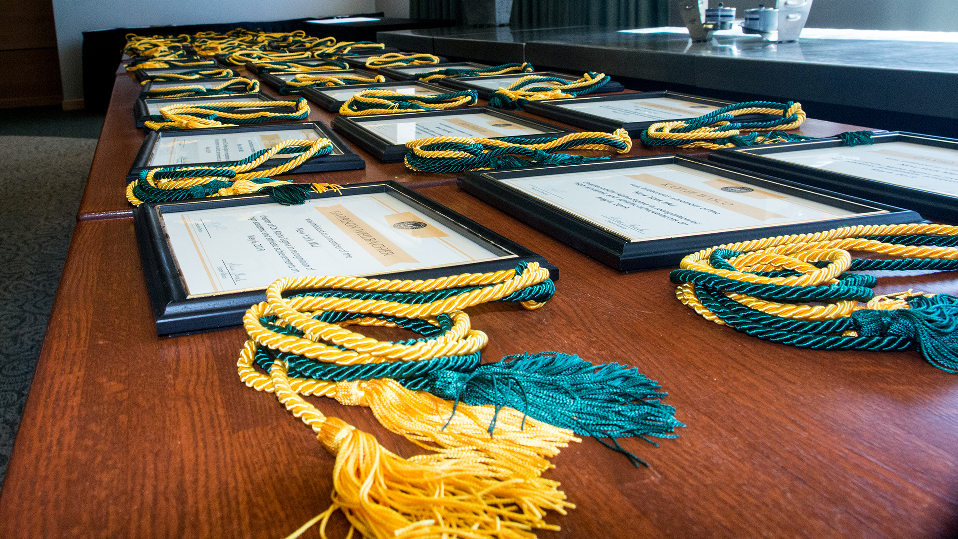 HONOR SOCIETY GRAPHIC