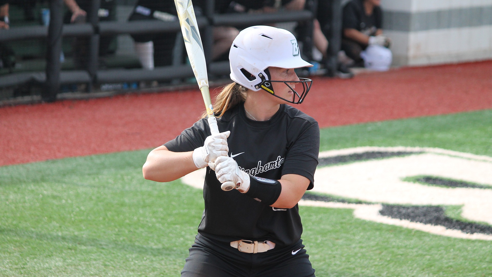 Softball Beats UAlbany 32, Takes Weekend Series Binghamton