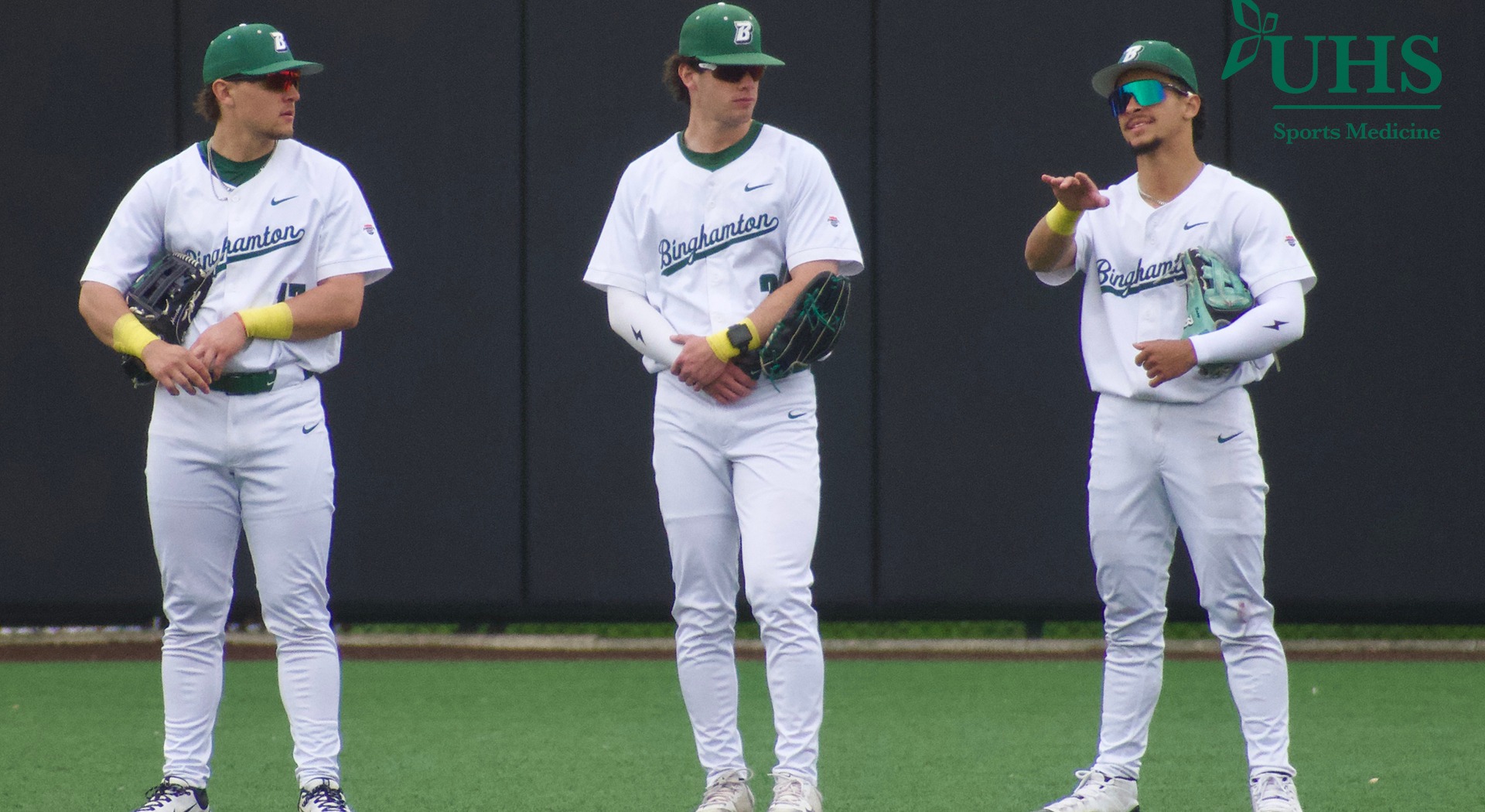 Baseball outfielders