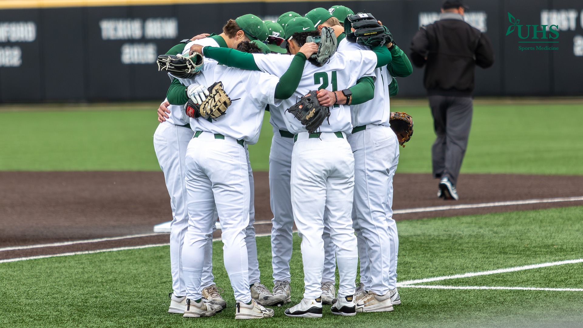 baseball huddle