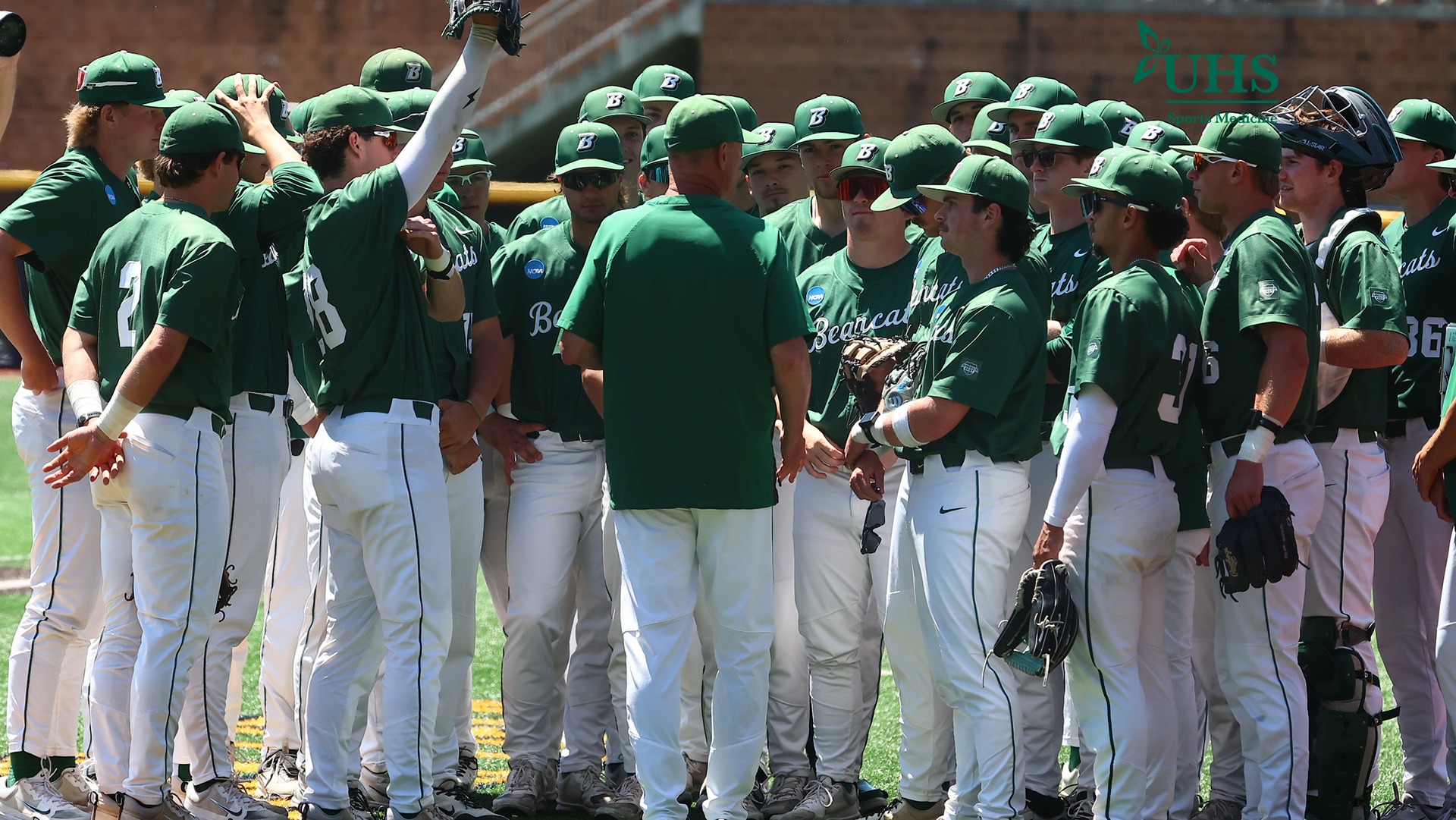 baseball huddle