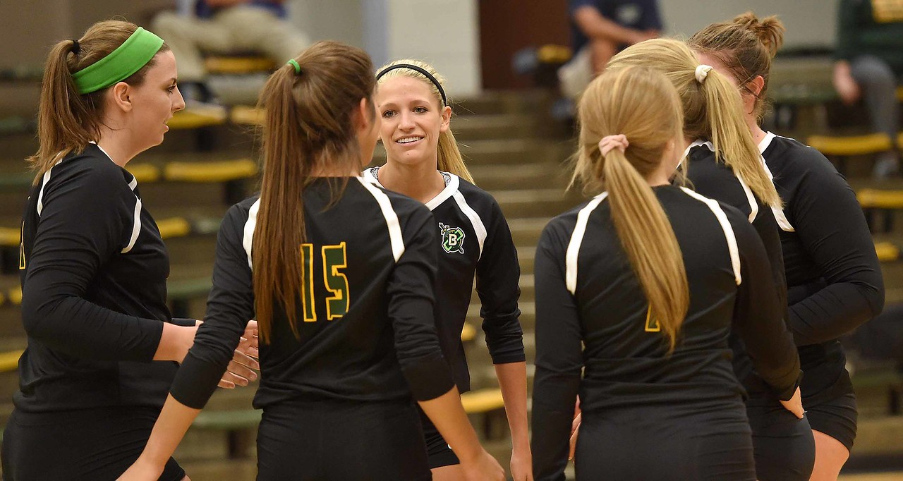 Kelly Aholt 2017 Volleyball Belhaven University Athletics