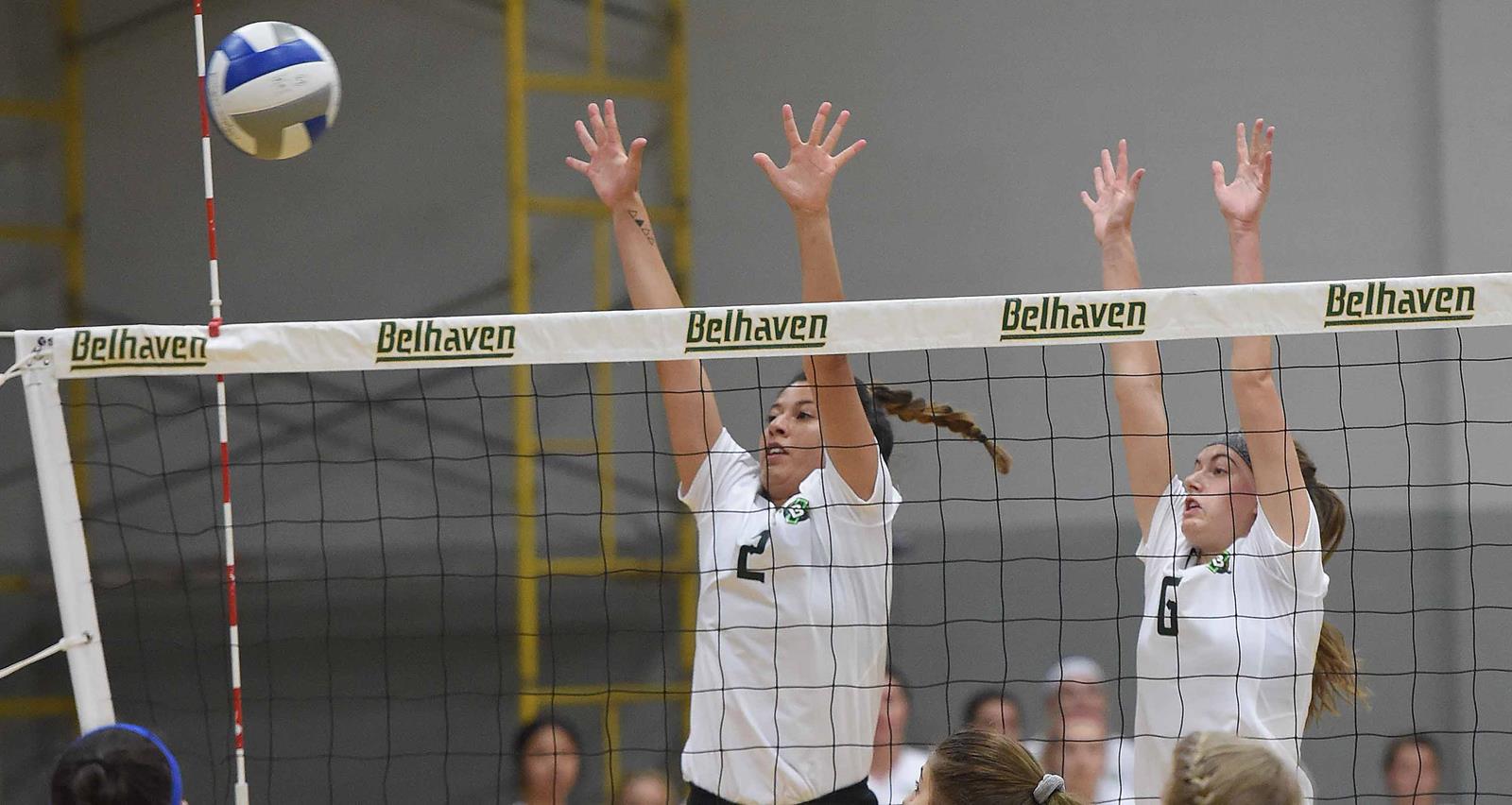 Blazers Falter in Four Sets to McMurry University Belhaven University