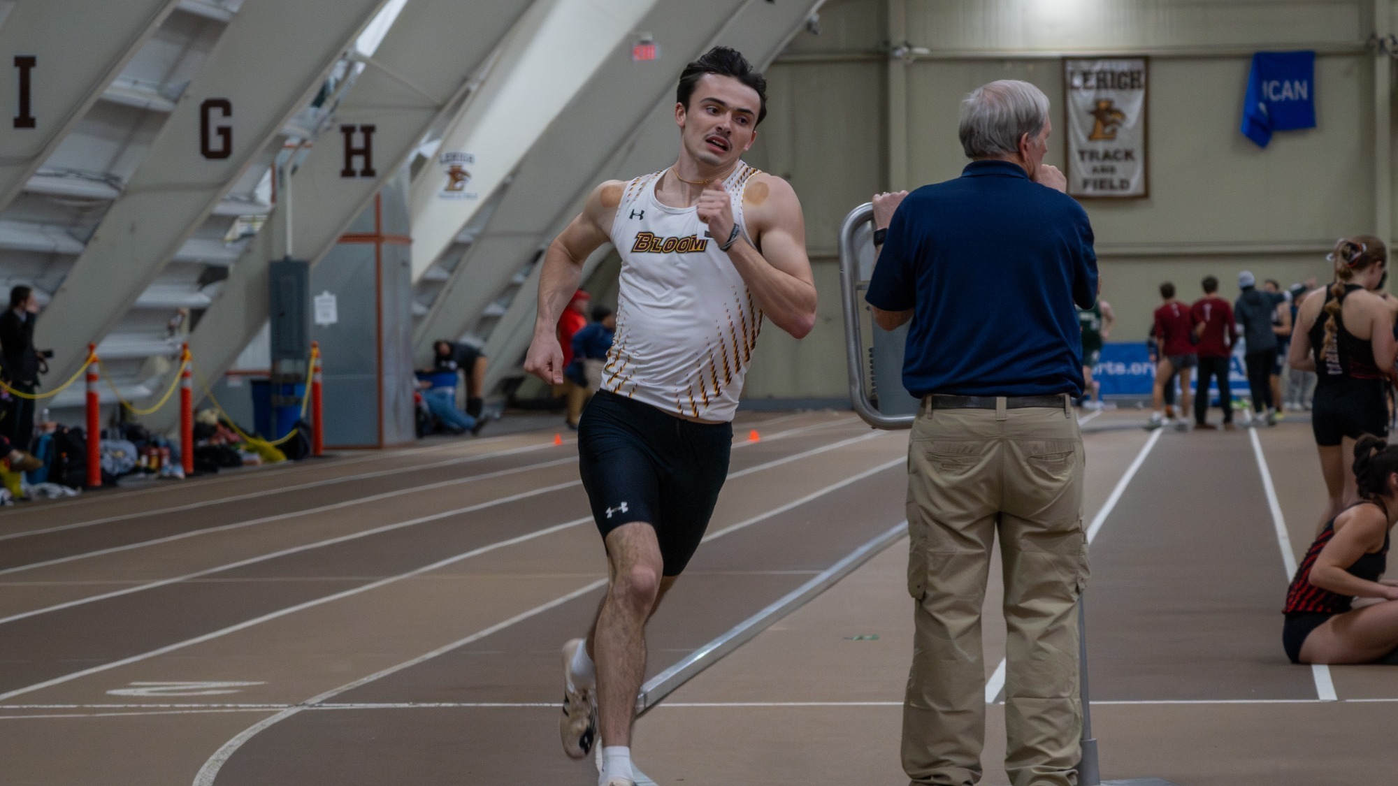 Track & Field Records Two PSAC Qualifiers in Opening Day of the SU