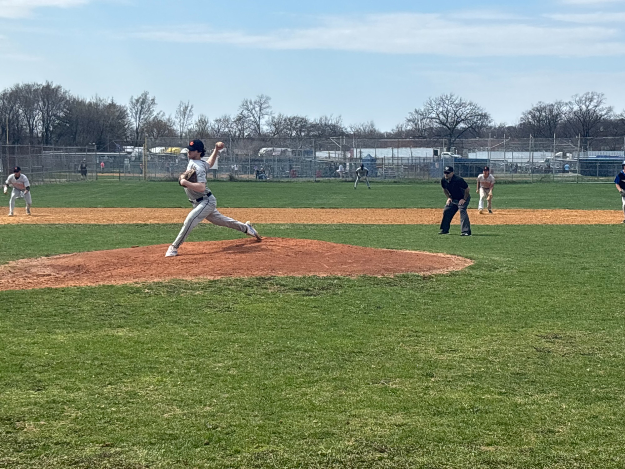 Hernandez Pitching