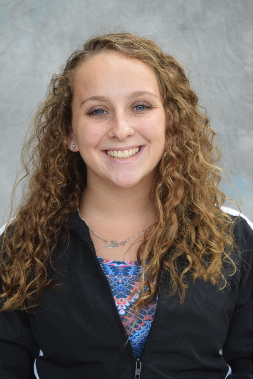 Anna Moore headshot