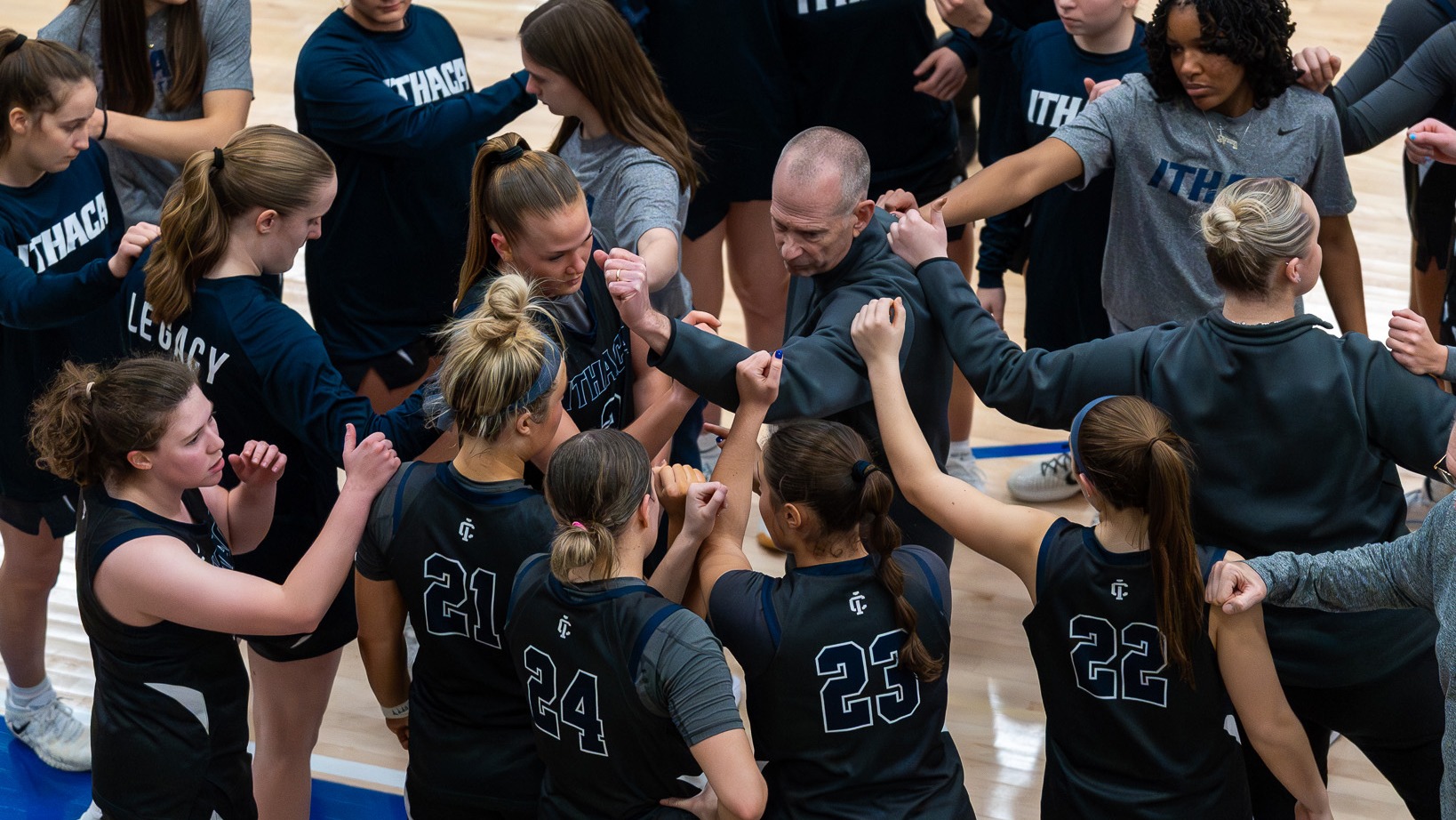 WBB Loss at St. Lawrence