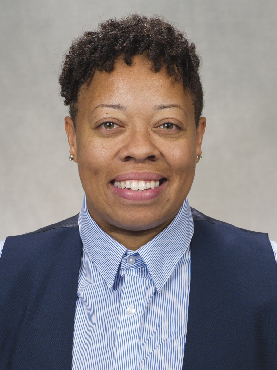 Dee Davis