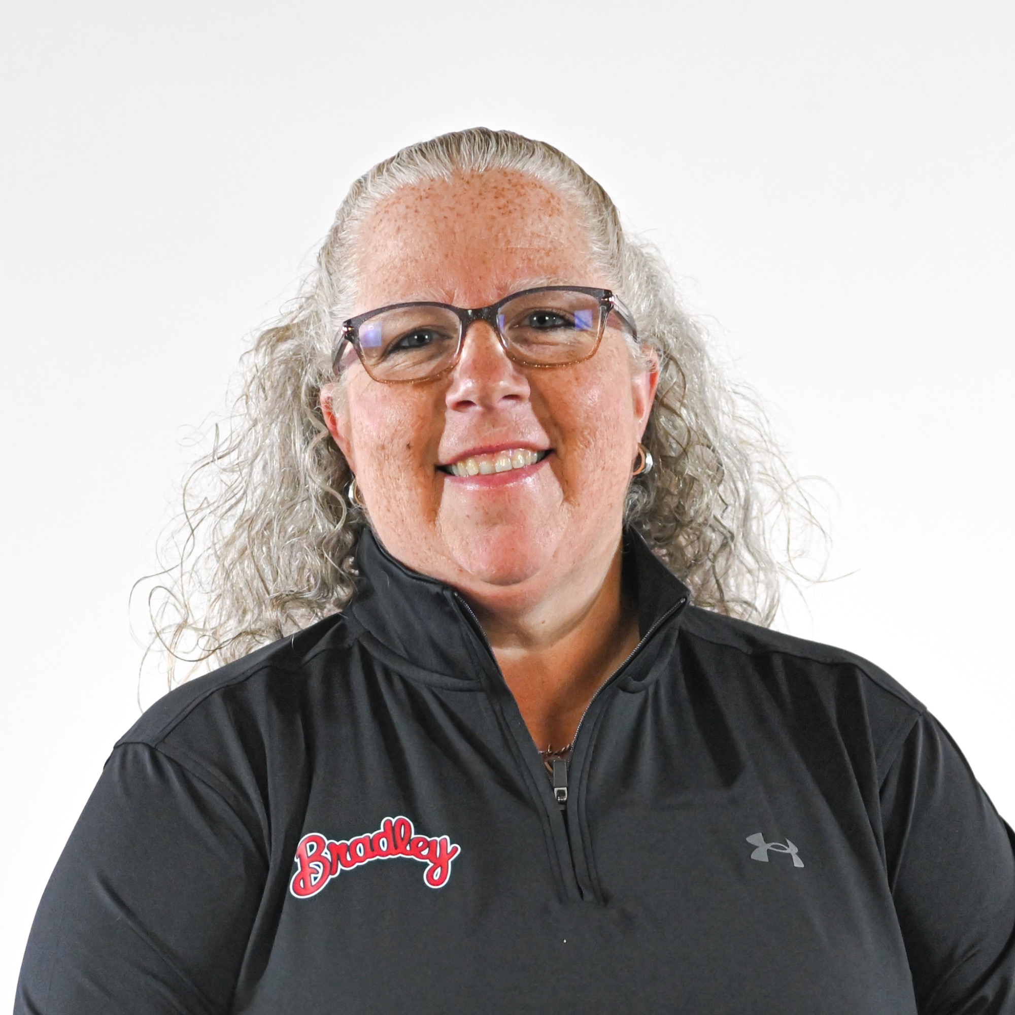 Stephanie Miller headshot