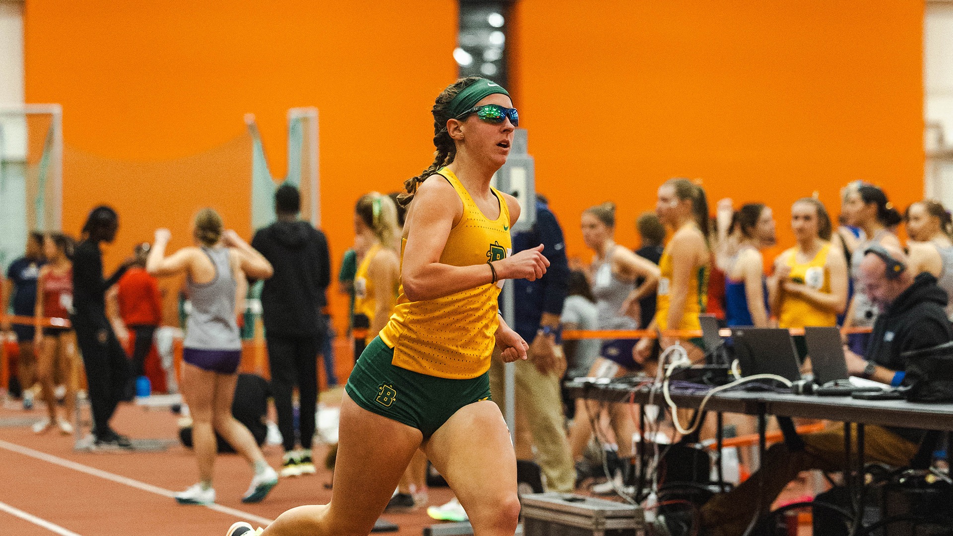 women's Indoor Track 