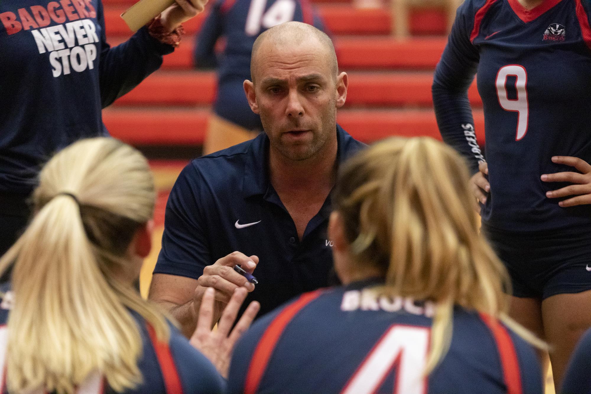 Brock women's volleyball team earns boatload of awards ahead of OUA