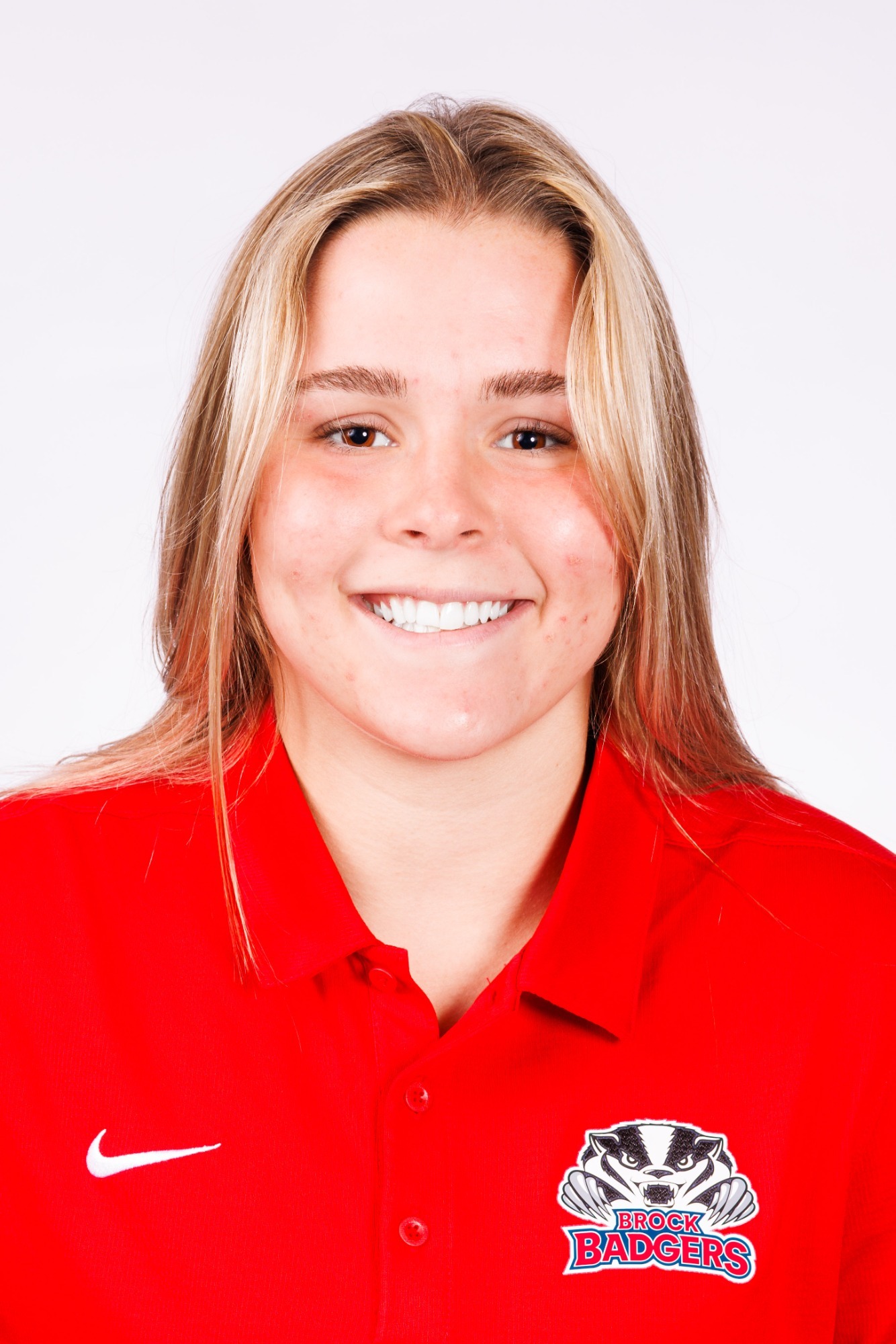 Maia Swemmer Headshot