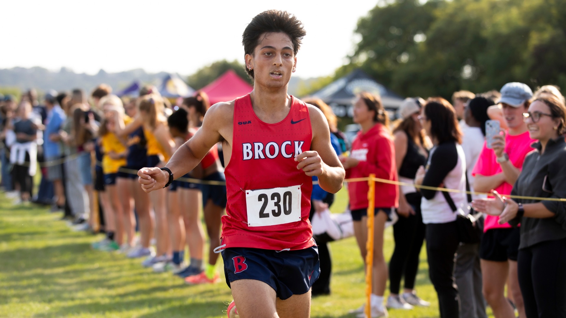 Isaac Iannarelli running 
