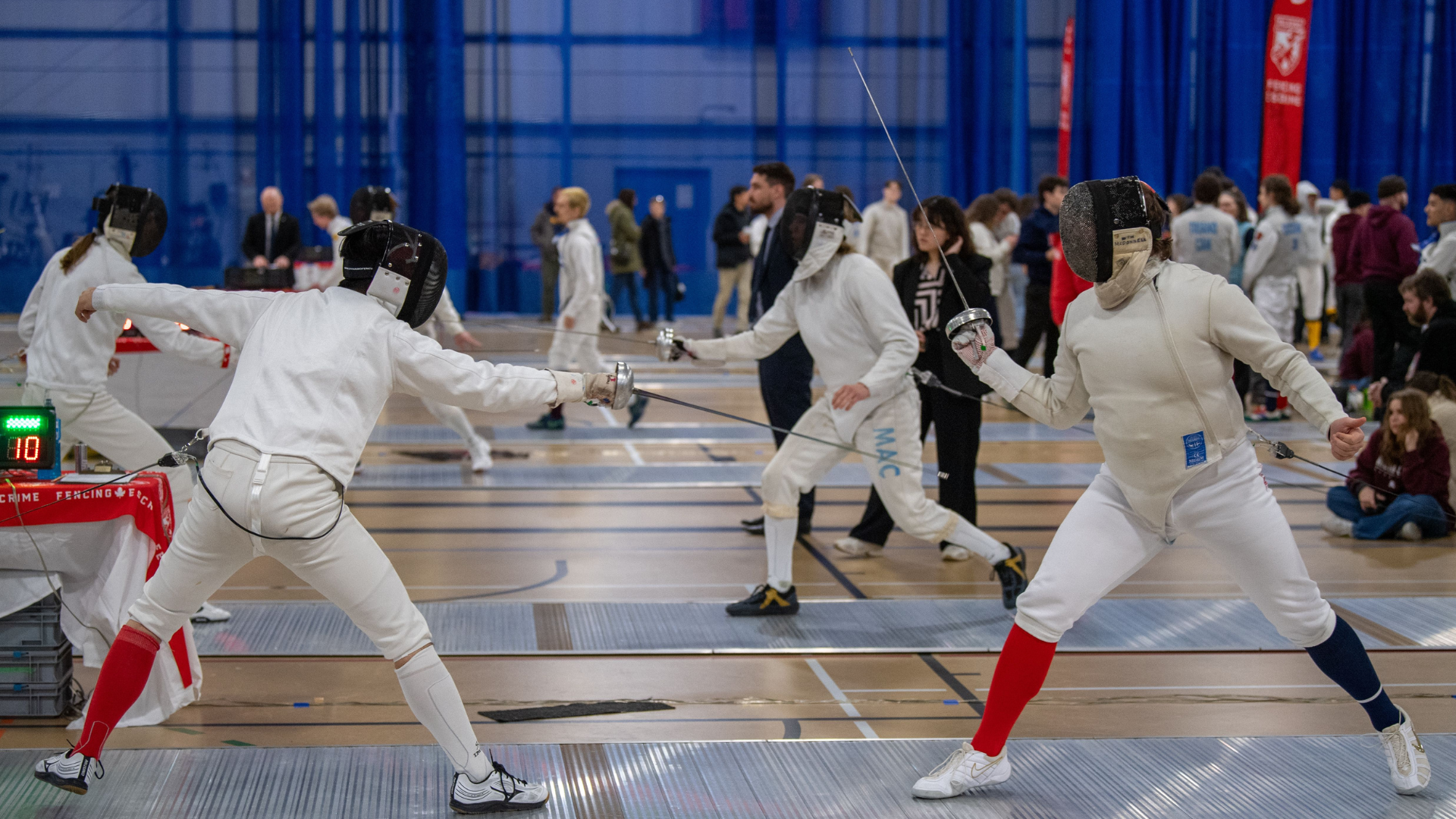 Nathaniel McDonnell fencing at 2025 OUA championship