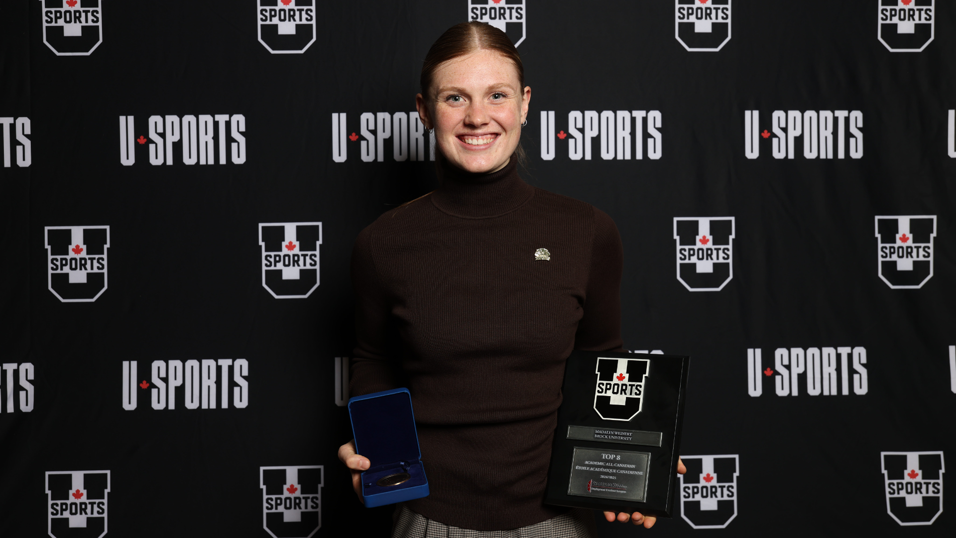 Madalyn Weinert Academic All-Canadian