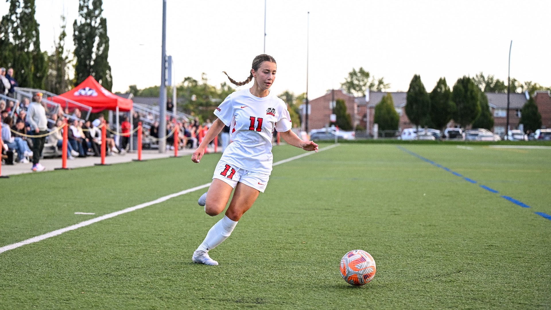 Avery Cafaro chases after a loose ball